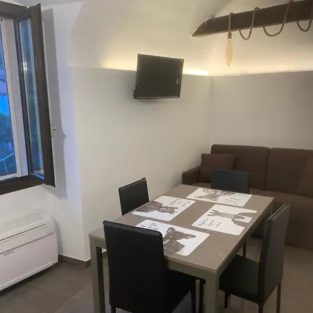 公寓 Casa A Cola Rocchetta Nervina